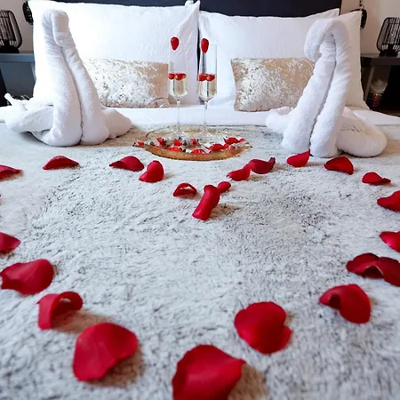 Apartment Flow - Centre *